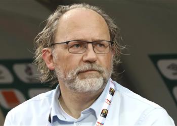 توم ساينتفينت يوضح لـ بطولات حظوط مالي في كأس أمم إفريقيا ويرشح مصر لحصد اللقب