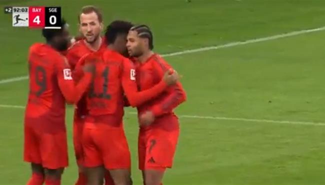 ملخص واهداف مباراة بايرن ميونخ وفرانكفورت 4 0 الدوري الالماني