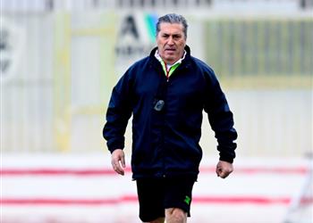 مران الزمالك بيسيرو يجتمع باللاعبين ويخفف الحمل البدني استعداد ا لمباراة زد