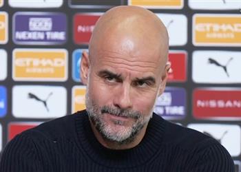 على رأسهم مرموش جوارديولا يقيم أداء صفقات مانشستر سيتي ويؤكد مصير دي بروين بيده