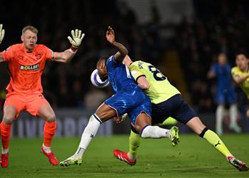 فيديو ورطة لـ مانشستر سيتي تشيلسي يجتاز ساوثهامبتون برباعية في الدوري الإنجليزي