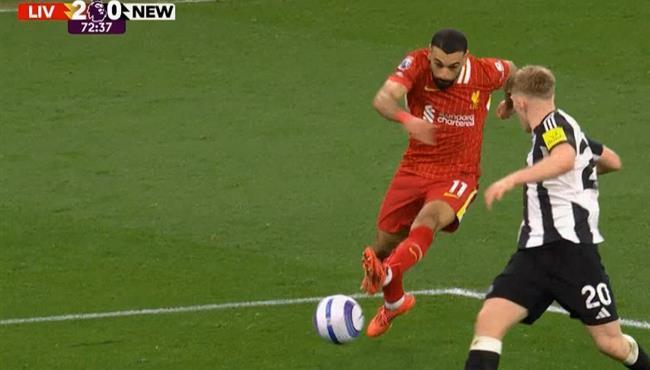تمريرة خرافية من محمد صلاح للويس دياز أمام نيوكاسل