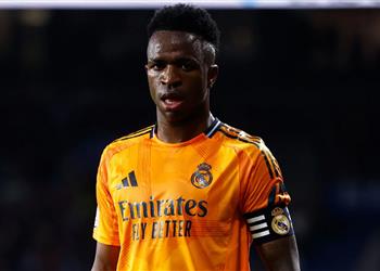 فينيسيوس لم أتخيل ارتداء شارة قيادة ريال مدريد ونسعى لأكبر عدد من الألقاب هذا الموسم