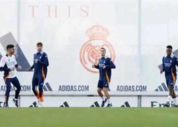 لاعب ريال مدريد يغيب عن التدريبات قبل مواجهة ريال بيتيس
