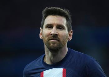 ميسي يعترف لم أشعر بأي سعادة طوال عامين في باريس سان جيرمان