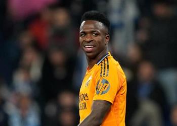 تقارير فينيسيوس يشتكي ثنائي ريال مدريد لـ أنشيلوتي