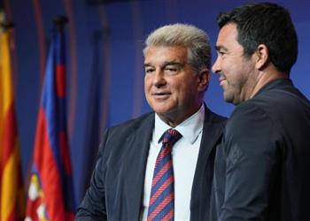 موندو برشلونة يراقب صفقة قوية من الدوري الإنجليزي تحت أنظار مانشستر سيتي وتشيلسي