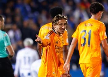 رغم سن الـ40 آس مودريتش يرغب في تجديد عقده مع ريال مدريد