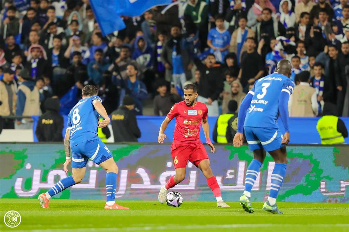 ترتيب الدوري السعودي بعد تعادل الهلال مع ضمك ونهاية الجولة 19