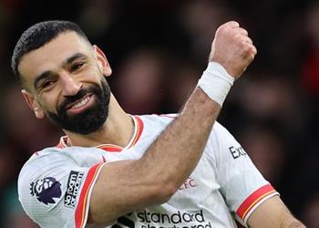 ليفربول في سباق مع الزمن هل يحسم محمد صلاح قراره قبل فوات الأوان