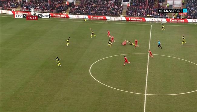 هدف ليتون أورينت الأول الخرافي في مرمى مانشستر سيتي