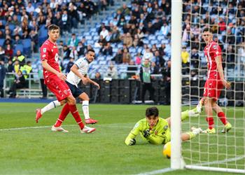 بيدرو يستمر في العطاء فيديو لاتسيو يستعيد المركز الرابع من يوفنتوس بخماسية أمام مونزا بالدوري الإيطالي