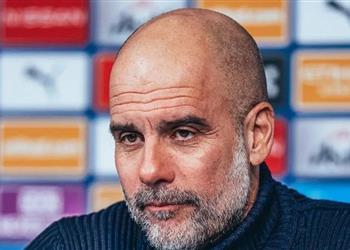 جوارديولا يحسم مستقبل ثنائي مانشستر سيتي ويتجنب دي بروين