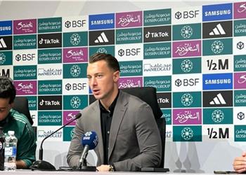 يايسله يشيد بلاعبي الأهلي بعد الفوز على الهلال ضحينا من أجل الانتصار