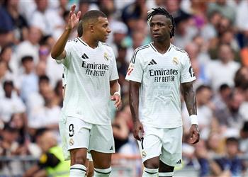 العلاقة ليست كما تبدو تقارير توتر بين مبابي وفينيسيوس في ريال مدريد