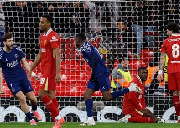 فيديو بعد ارتباك دفاعي ديمبلي يسجل هدف باريس سان جيرمان الأول أمام ليفربول