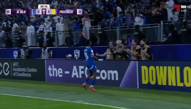 هدف الهلال الاول في مرمي باختاكور بدوري ابطال اسيا