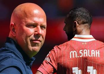 إكسبريس أزمة تكتيكية تهدد بقاء محمد صلاح في ليفربول