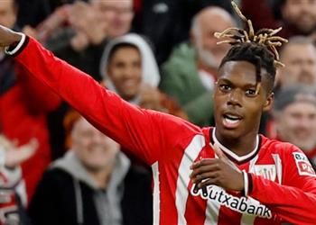 يتفوق على محمد صلاح نيكو ويليامز يختار أسرع جناح في العالم