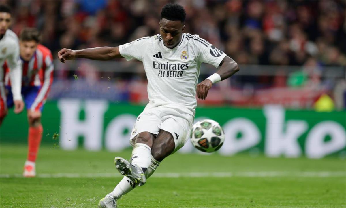 فيديو | فينيسيوس يهدر ضربة جزاء لـ ريال مدريد أمام أتلتيكو مدريد