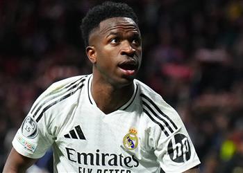 أنشيلوتي يوضح موقف فينيسيوس من مباراة ريال مدريد وفياريال