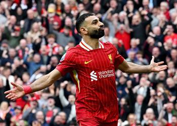 محمد صلاح يوضح سر علاقة والدته بطقوسه قبل كل مباراة ويصر ح هذا ما أتمناه في نهاية الموسم