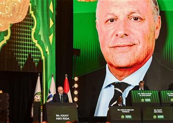 وزير الرياضة السعودي يهنئ هاني أبو ريدة بعد فوزه بعضوية مجلس فيفا