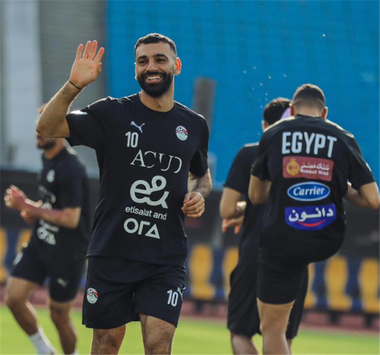 محمد صلاح في مران منتخب مصر