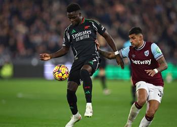 تقارير آرسنال يحسم مستقبل بوكايو ساكا مع الفريق