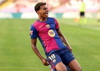 يامال يضع النقاط على الحروف دوري أبطال أوروبا هدفي مع برشلونة ولن أقود سيارة بيضاء