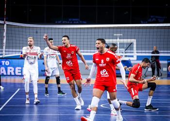 بثلاثية نظيفة الأهلي يهزم الزمالك ويتأهل لـ نهائي دوري كرة الطائرة