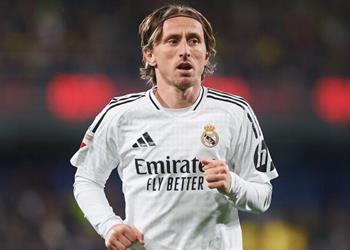 مودريتش يراوغ بشأن موقفه من الرحيل عن ريال مدريد بنهاية الموسم