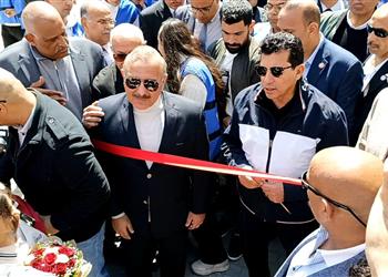 صور تكريم ا للنجم العالمي أشرف صبحي يفتتح مركز شباب محمد صلاح بتجهيزات حديثة لدعم المواهب المصرية