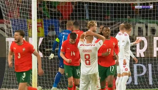 هدف البرتغال الاول في مرمي الدنمارك بدوري الامم الاوروبيه