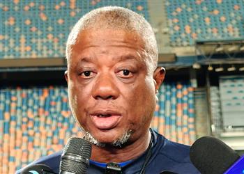 مدرب سيراليون جاهزون لمواجهة منتخب مصر وأشعر بالقلق من محمد صلاح ومرموش