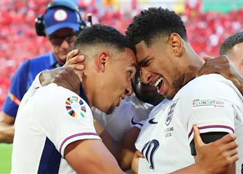 بيلينجهام يرد على إمكانية انتقال أرنولد من ليفربول إلى ريال مدريد