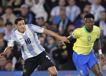 فينيسيوس يثور بعد السقوط أمام الأرجنتين البرازيل تحتاج للتغيير