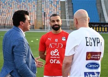 متحدث وزارة الشباب والرياضة يكشف كواليس حوار أشرف صبحي مع حسام حسن