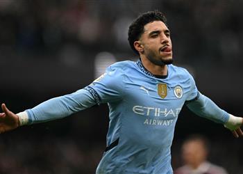 فيديو من اللمسة الأولى عمر مرموش يسجل هدف مانشستر سيتي الثاني أمام بورنموث