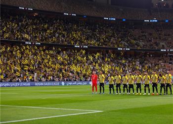 الاتحاد يسابق الزمن لتجهيز نجمه قبل موقعة الشباب في كأس الملك