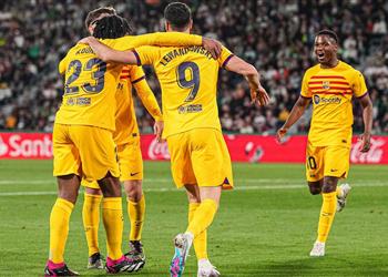 سبورت برشلونة يعرض لاعبه المنبوذ على أندية السعودية