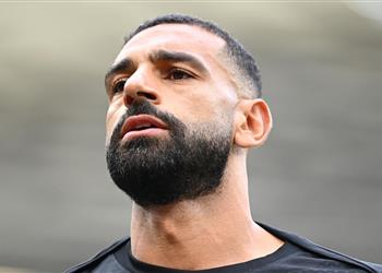 محمد صلاح يختار اللقب الأفضل بين الدوري الإنجليزي ودوري أبطال أوروبا