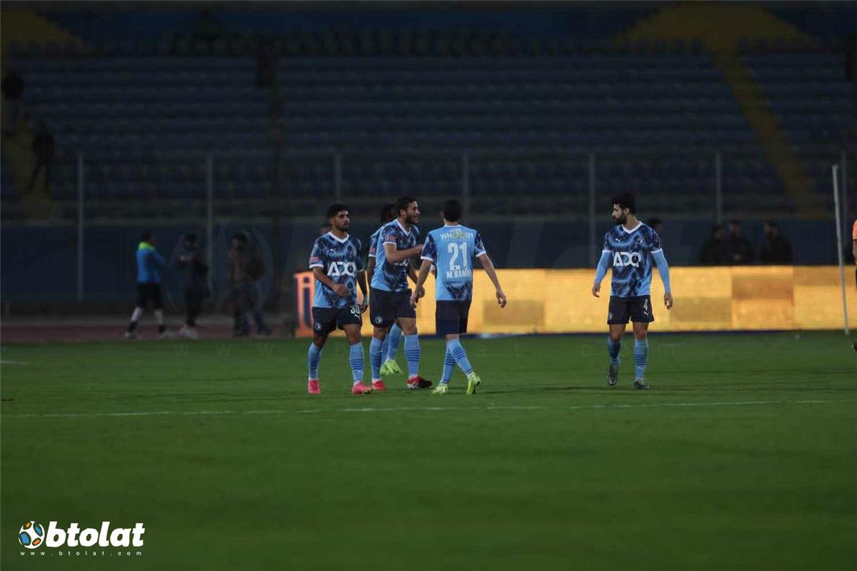 الصالح سبورت : قائمة بيراميدز لمباراة سيراميكا كليوباترا في الدوري المصري.. موقف رمضان صبحي