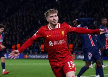 فيديو بديل محمد صلاح هارفي إليوت يسجل هدف ليفربول الأول أمام باريس سان جيرمان