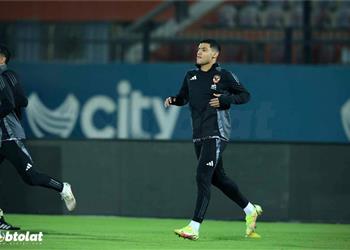 مصطفى العش خضنا مباراة صعبة أمام طلائع الجيش والأهلي جاهز لكل البطولات