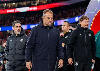 فليك لاعب برشلونة لا يصدق وتشيزني كان رائع ا أمام بنفيكا