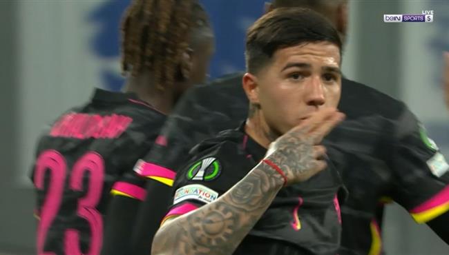 هدف إنزو فرنانديز في مرمي كوبنهاجن بدوري المؤتمر الاوروبي