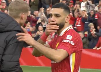 فيديو اعطني قميصك لقطة رائعة لـ محمد صلاح مع لاعب ساوثهامبتون بعد نهاية المباراة