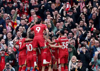 روبرتسون بعد فوز ليفربول أمام ساوثهامبتون وضعنا إصبع على كأس الدوري الإنجليزي