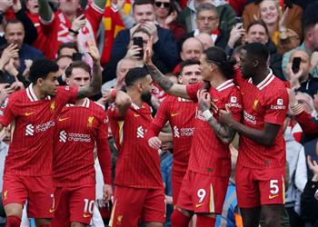 بعد تعادل آرسنال ومانشستر يونايتد ماذا يحتاج ليفربول لحسم لقب الدوري الإنجليزي